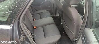 FORD Trend Plus Focus 1.6 MR`05 E4 RHD - 8