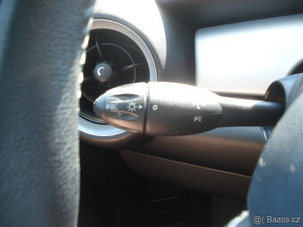 Mini Cooper 1.6 D AUT. 1 MAJITELKA - 8