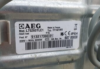 PRACKA AEG,HORNI PLNENI,6KG,DISPLEJ,VELMI ZACHOVALA - 8