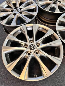 5x114,3 R18 Originál Toyota RAV4 4.Generace JAKO NOVÉ - 8