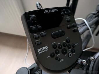 Alesis Nitro Mesh kit - elektronické bicí - 8