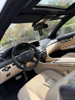 Mercedes-Benz CL 500 (C216) - 8