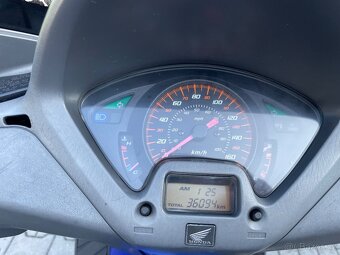 Honda Pantheon 150 - 8