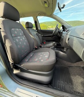 Škoda Fabia 1.4 16v nízký nájezd - 8