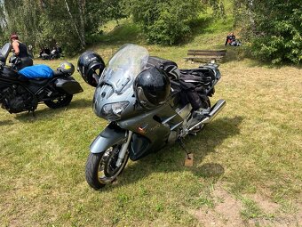 Yamaha FJR 1300, rv.2004 - 8