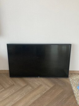 LG televize - 8