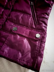 Dámská prošívaná vesta vel. M - 8