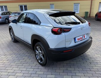 MAZDA MX-30 e-SKYACTIV 107kW-2021-24.957KM- PLNÉ ELEKTRO - - 8