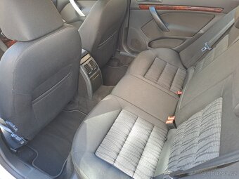 Škoda Octavia 2 2.0 TDI CR FACELIFT - 8