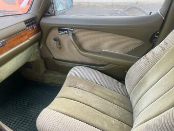 Veterán Mercedes Benz w116 280 SE policajna limuzina - 8