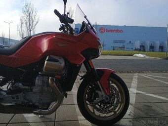 Moto Guzzi V100 Mandello - 8