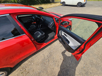 Kia Cee'd II JD - 8