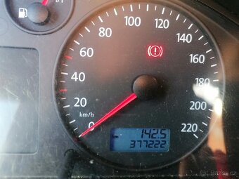 VW T5 Transporter,Caravelle 1.9 TDI - 8