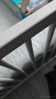 Bílá dětská postýlka + matrace + kolotoč Fisher Price - 8