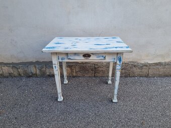 Stůl v patině po renovaci - 8