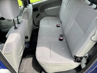 Dacia Logan 1.6 MPi 64kw MCV 1. Majitel - 8