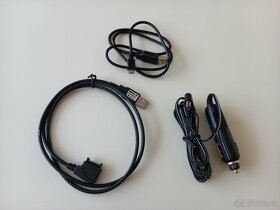 Prodám zachovalé retro-mobily, pouzdra a datové kabely - 8