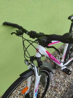 Značkové trekové kolo CTM 28"/19" - 8