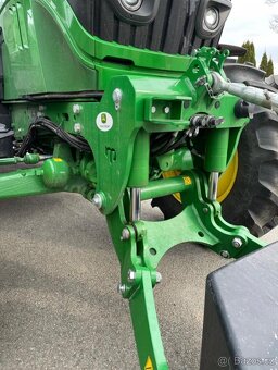 přední tříbodový závěs pro traktory John deere - 8