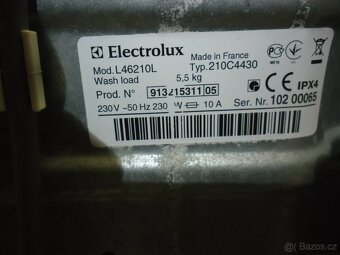 Prodáme pračku AEG na 5,5 kg prádla, A+ - 8