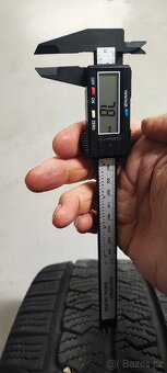 215/65/16C Matador Nordicca Van, DOT 4222, 7.8mm-6.8mm. - 8