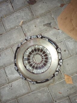 WV Golf 6 (Klič, Objímka žárovky, spojka) - 8