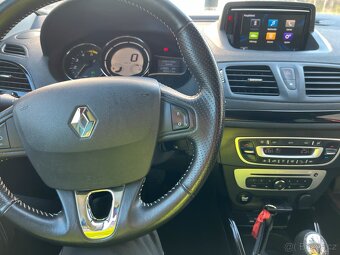 Renault Megane Grandtour 1.6 dCi BOSE Edition 96kw - 8