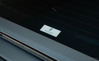 Porsche 911 (997) Carrera S 3.8 - 8