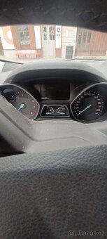 Ford Kuga 1.5 110kw - 8