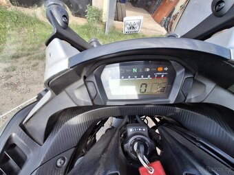 HONDA INTEGRA 750 - 8