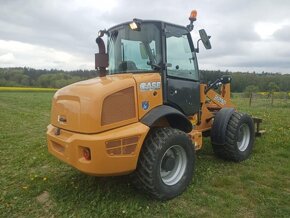 6t nakladač Case 321F vidle + 2lopaty (TP) - 8
