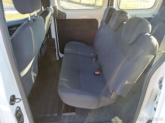 Predám Nissan NV200,7 miestny,1.5dci, 66kw,rok výroby 2010,n - 8