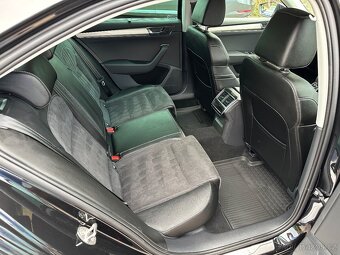 PRONÁJEM VOZIDLA SKODA SUPERB 2.0 TDi, DSG, STYLE, R.V.2022. - 8