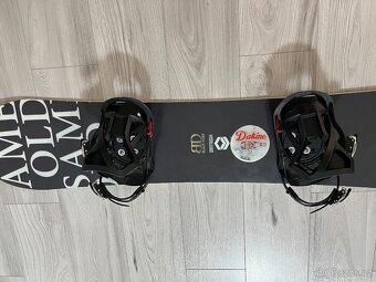 Prodám odlehčený snowboard FTWO 138cm s moderním vázáním. - 8