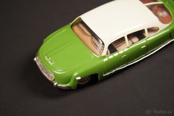 Nádherná hračka Tatra 603 ITES - rok 1965, funkční - 8