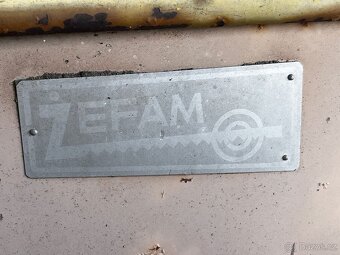 štěpkovač dřeva - 8