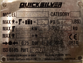 nafukovací motorový člun Quicksilver AA310 + motor Suzuki 15 - 8