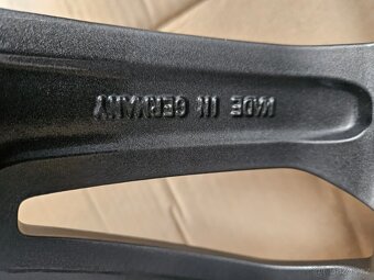 5x112 19 8,5J ET32 Nove alu orig. Audi Sport 8W0 601 025 DC - 8
