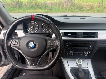 BMW E92 325i - 8