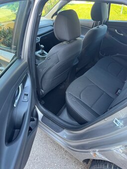 HYUNDAI I30 1.6 CRDi 81kW 2018 - 8