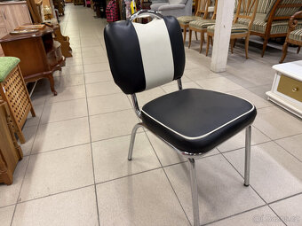 10 kusů chromovaných ,,Amerických" židlí - 8