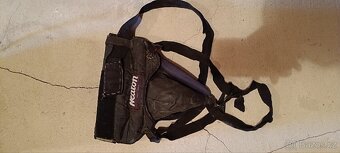 Brankářská hokejová výstroj - 8