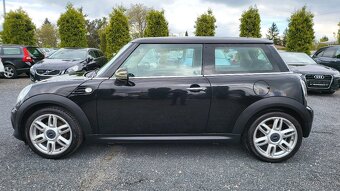 MINI COOPER ONE 2013 1.6i 72kW,TEMPOMAT,KLIMA,SERVISKA - 8