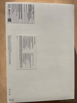 Macbook Air 13in - 8