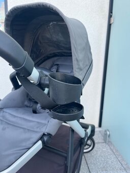 Thule sleek kocarek - 8