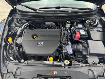 Mazda 6 - 8