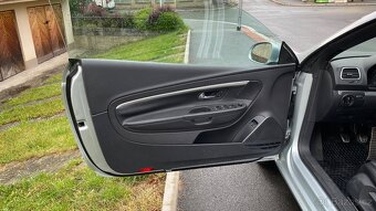 VW EOS 2.0i CLIMATRONIC - 8