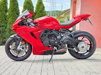 MV Agusta F3 R 800, původ ČR, servisní knížka, záruka - 8