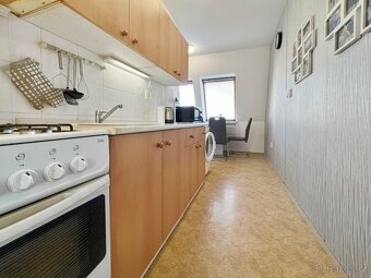 Prodej bytu 2+1, 55 m2 - ul. Vídeňská třída, Znojmo - 8