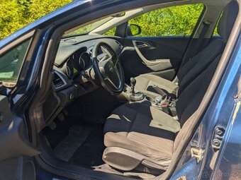 Opel Astra J, 1.6, 85kW, 2010, auto. klima - 8